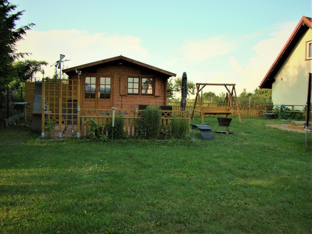 Pokoje Przy Kominie Piecki  Exterior photo